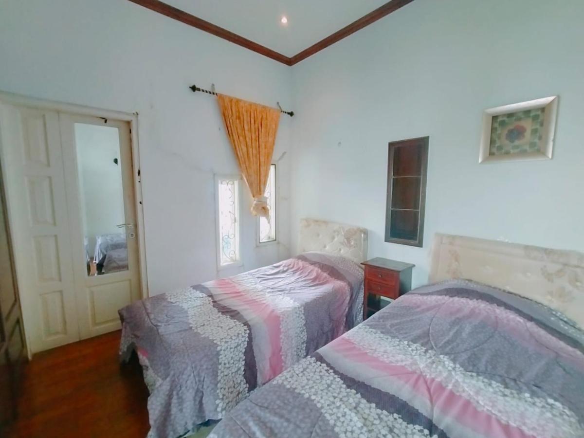 Villa Santika Puncak Pass Cimacan Exterior foto